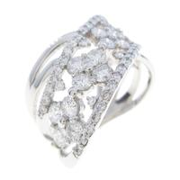 PT フラワー ダイヤモンドリング