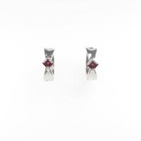 K14WG ガーネットイヤリング