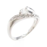 PT ダイヤモンドリング