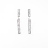 PT ダイヤモンドピアス