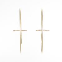 ヒロタカ ダイヤモンドピアス