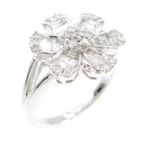 K18WG フラワー ダイヤモンドリング