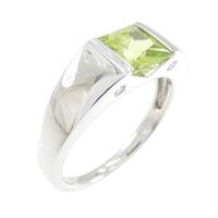 K18WG ペリドット リング 1.05CT