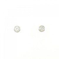 PT ソリティア ダイヤモンド ピアス