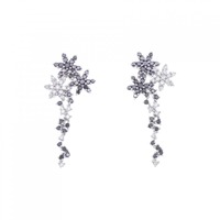 K18WG フラワー ダイヤモンド ピアス 1.00CT