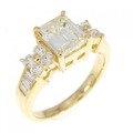 【リメイク】K18YG ダイヤモンド リング 1.132CT VLY VS2 エメラルドカット