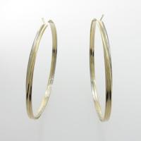 カルティエ トリニティ フープ ピアス