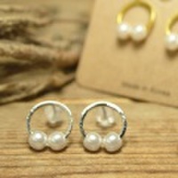 2個パールオーバル ピアス(d504)pc0416