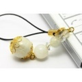 6月の誕生石ストラップ（ムーンストーン・水晶）８００円