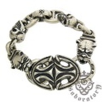 Gaboratory（ガボラトリー）　Sculpted oval w/2skulls+h.w.o&anchor links, all smooth with 2bulldogs