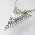 MONYOUペンダント・トライアングル・シルバープレート