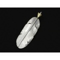 SYMPATHY OF SOUL（シンパシーオブソウル）　Arrow Feather Pendant No.001(Large) - Silver×K18Yellow Gold（アローフェザーペンダント No.001 (ラージ) - シルバー×K18イエローゴールド）