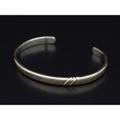 Suman Dhakhwa（スーマンダックワ）　MOKUME 3Line Bangle（モクメ3ラインバングル）