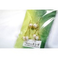 [ピアス]ミニリングのトライアングルピアス[パール]