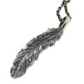 basis(ベイシス)　フェザーペンダント baｐ-9