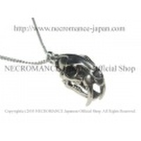 【ネクロマンス NECROMANCE】 シルバーサーベルタイガースカルネックレス Silver Sabertooth Skull Necklace 骸骨 スミロドン