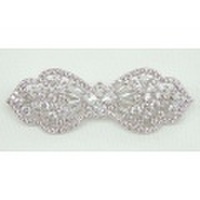 キュービックジルコニア リボン モチーフ ブローチ