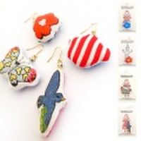 伊藤リエコ(Rieko Ito)手作り刺繍アクセサリ ピアス