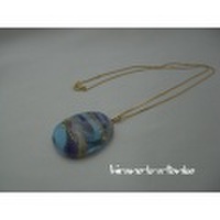 蜻蛉ガラス青系ＴＯＰのネックレス