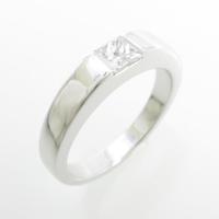 カルティエ タンク リング 0．25ct