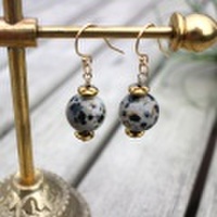 あの「わんちゃん」柄♪ダルメシアンジャスパーのピアス