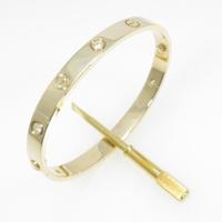 カルティエ ラブブレスレット ハーフダイヤ 6P