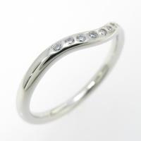 ティファニー カーブド9P リング