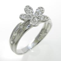 K18WG フラワー ダイヤモンドリング