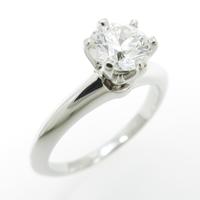 ティファニー クラッシックソリティア リング 0．66ct