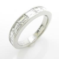 PT ハーフエタニティ ダイヤモンドリング