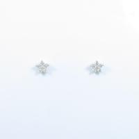 4゜C フラワー ダイヤモンドピアス