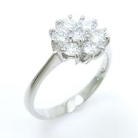 PT フラワー ダイヤモンドリング