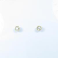 K18YG ダイヤモンドピアス