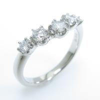 PT ダイヤモンドリング