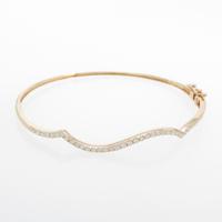 K18PG ダイヤモンドバングル