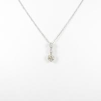 PT スリーストーン ダイヤモンドネックレス