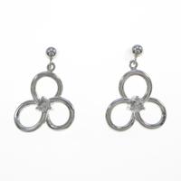 PT フラワー ダイヤモンドピアス