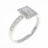 K18WG ダイヤモンドリング