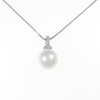 750WG／K18WG シロチョウパールネックレス