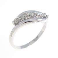 K18WG ダイヤモンドリング