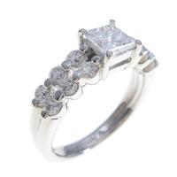 プラチナダイヤモンドリング 0．567ct・F・I1・プリンセスカット