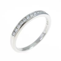 ティファニー ハーフサークル チャネルセッティング リング