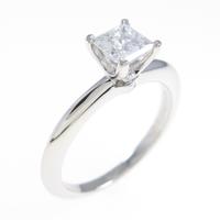 ティファニー プリンセス リング 0．45ct・G・VVS1・プリンセスカット