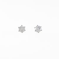 PT ダイヤモンドピアス