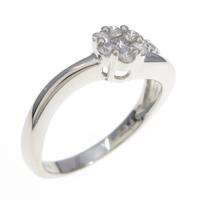 PT フラワー ダイヤモンドリング