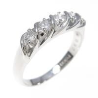 PT ダイヤモンドリング