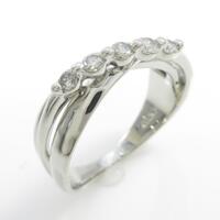 PT ダイヤモンドリング