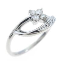 PT フラワー ダイヤモンドリング