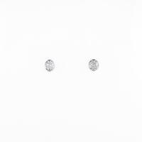 PT ダイヤモンドピアス