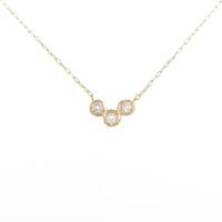 K18YG スリーストーン ホワイトサファイヤネックレス